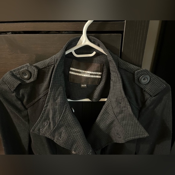 DYNAMITE Black/Gray Checkered Fitted Button Detail Jacket, Coat. Size XS - Picture 11 of 11